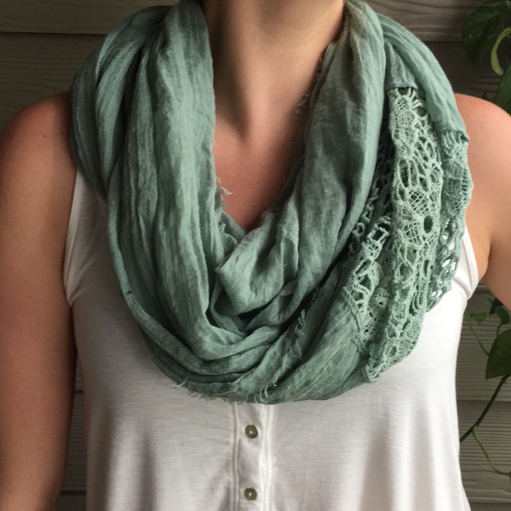 Infinite scarf